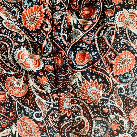 Altar’d State Tie Back Sleeveless Boho Top - Picture 2 of 3